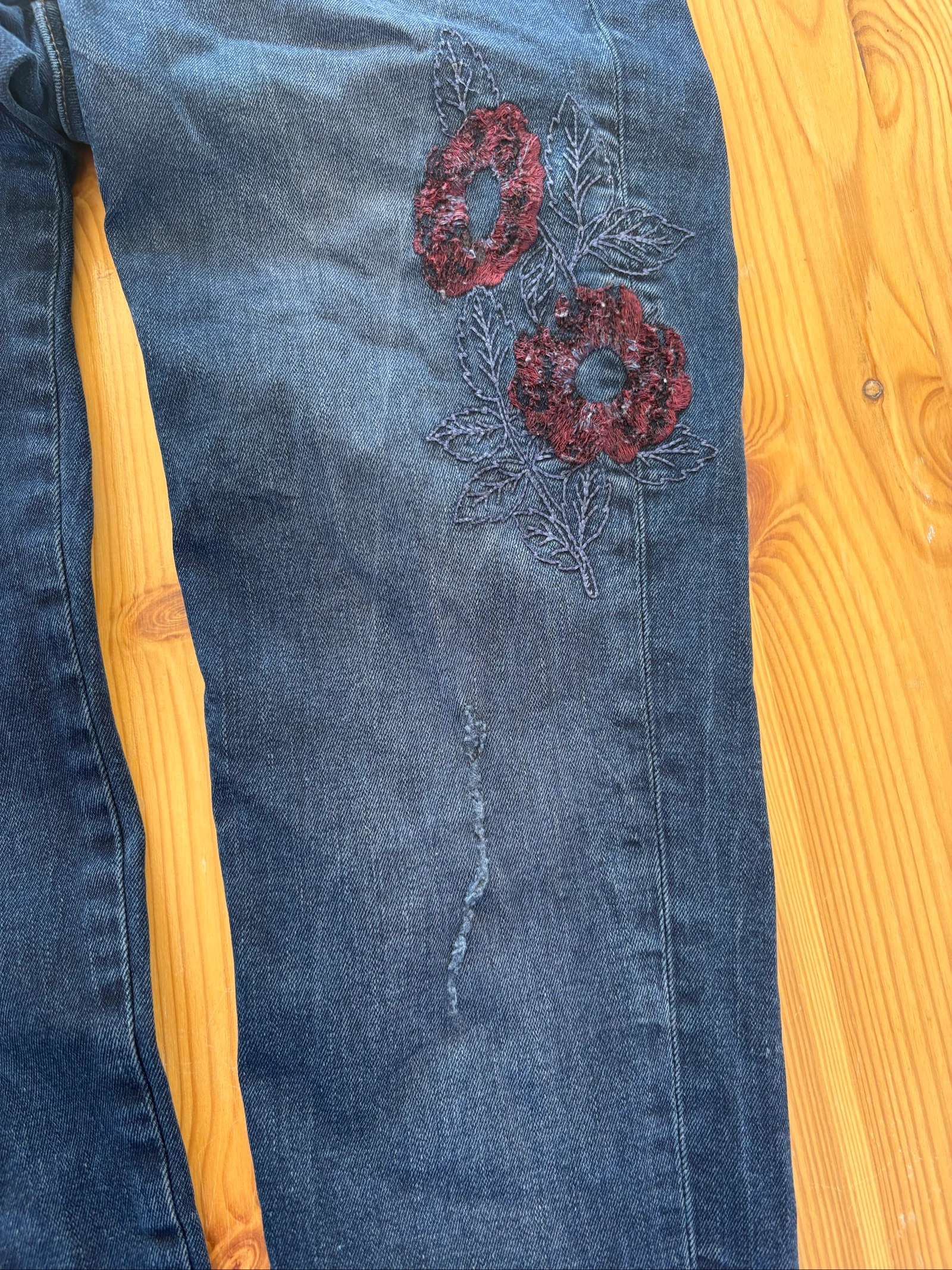 Women's jeans size 36 Zara red flower detail – photo 5